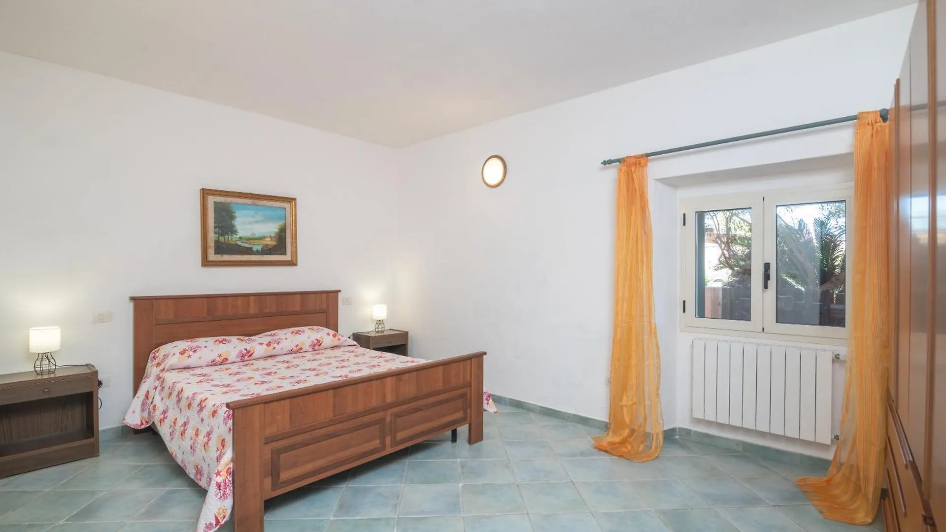Rosa Apartment Capo Testa Italy