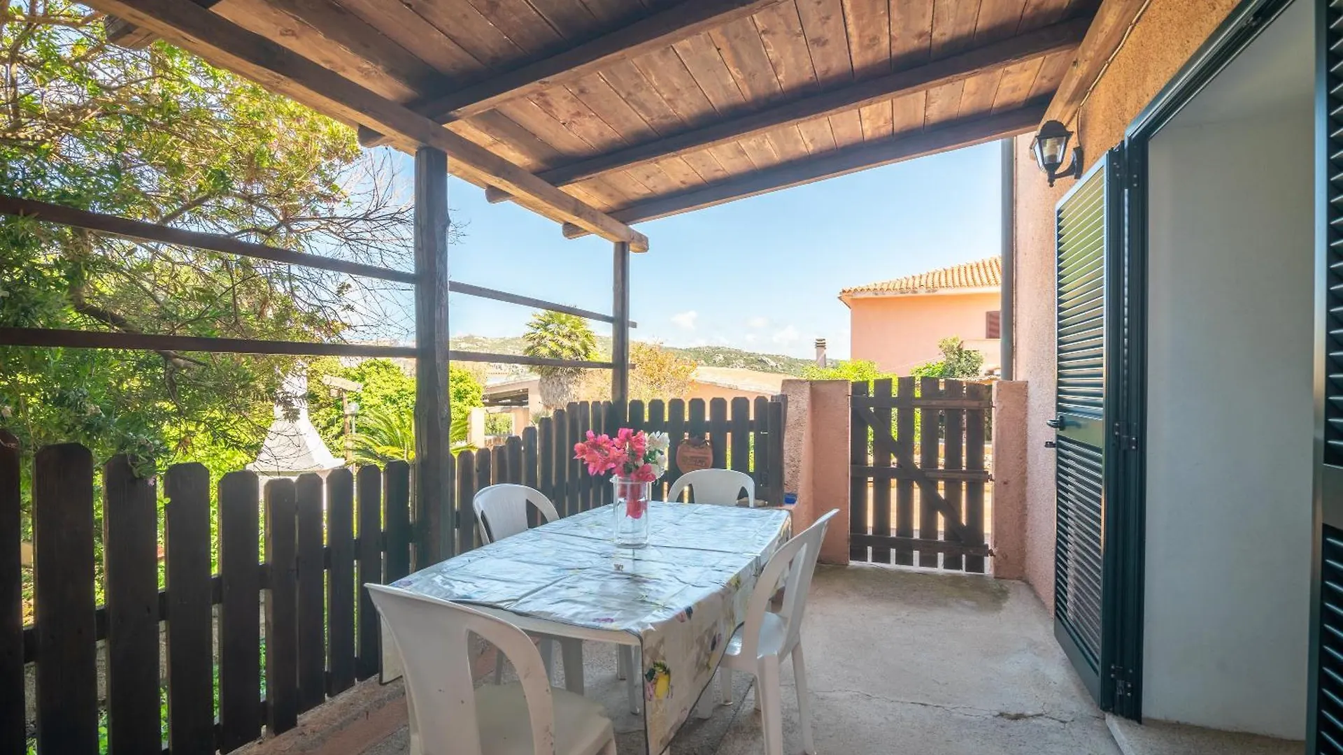Rosa Apartment Capo Testa