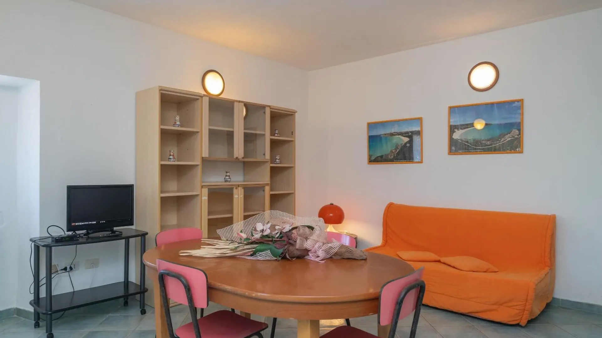 Rosa Apartment Capo Testa Italy